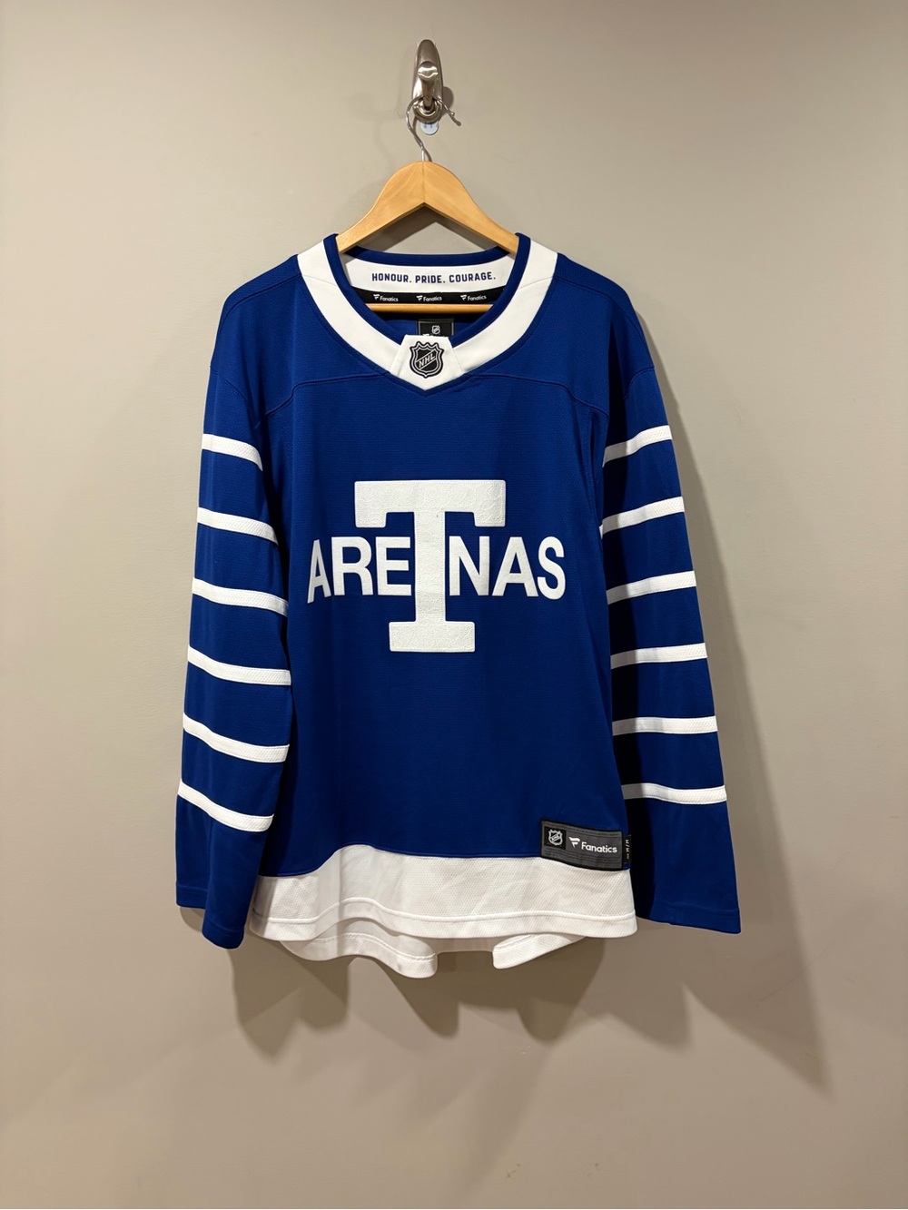 Adidas Toronto Maple Leafs Arenas Blank Hockey Jersey Medium - Like New